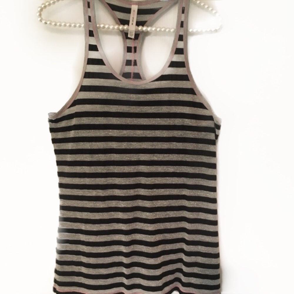 💕VICTORIA’S SECRET X SEXY SPORTS TANK SIZE M